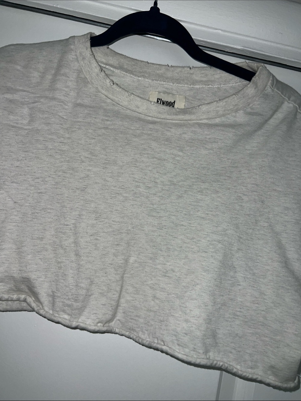 Elwood Women’s Cream Crop Top